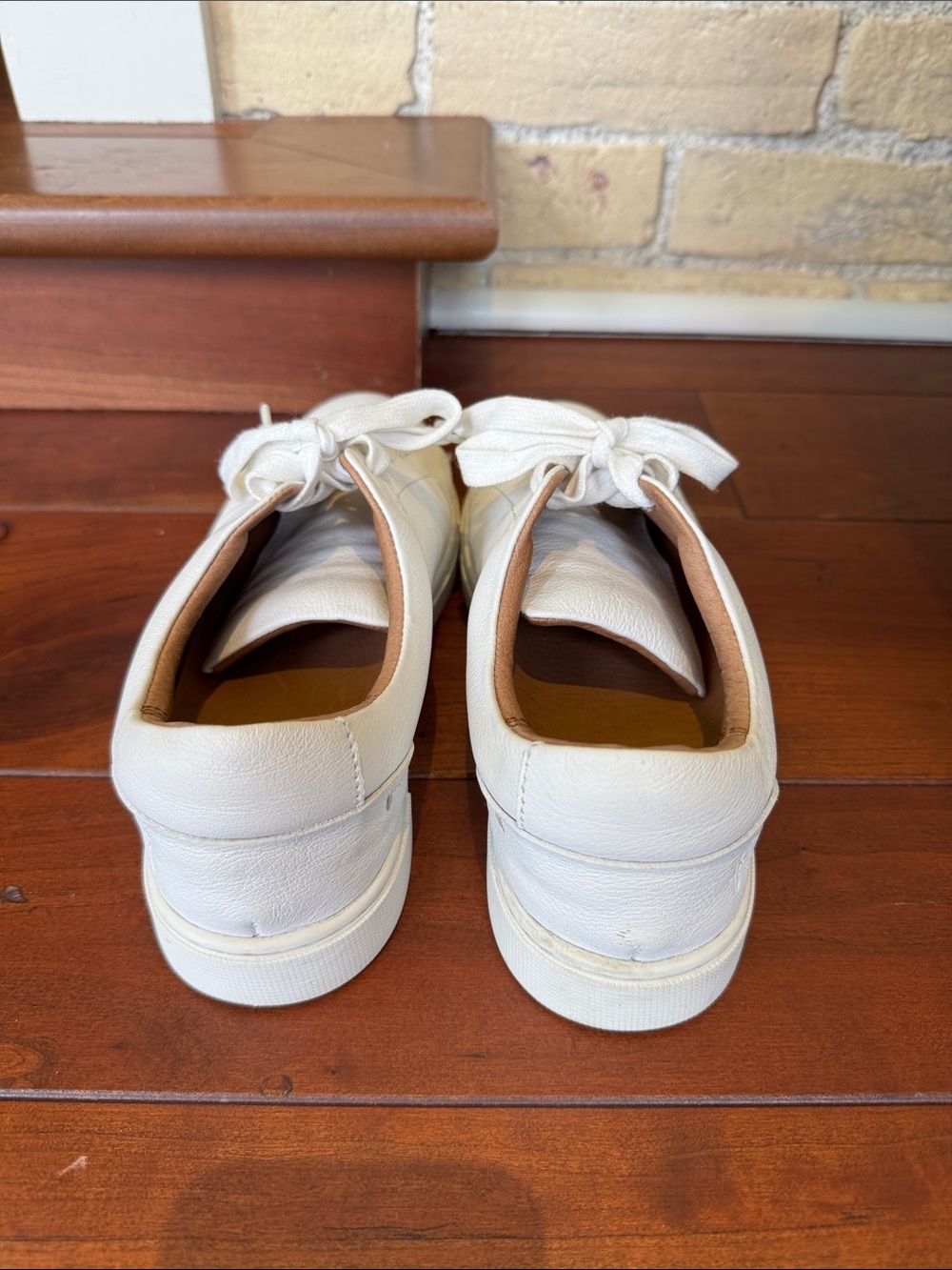 Frye Ivy Low Lace White Leather Casual Sneakers - Picture 3 of 5